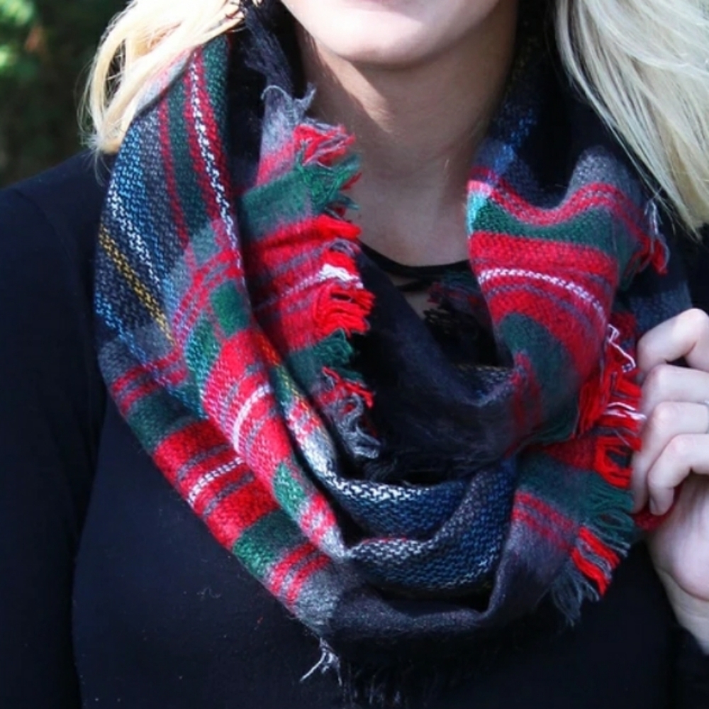 Plaid infinity scarf